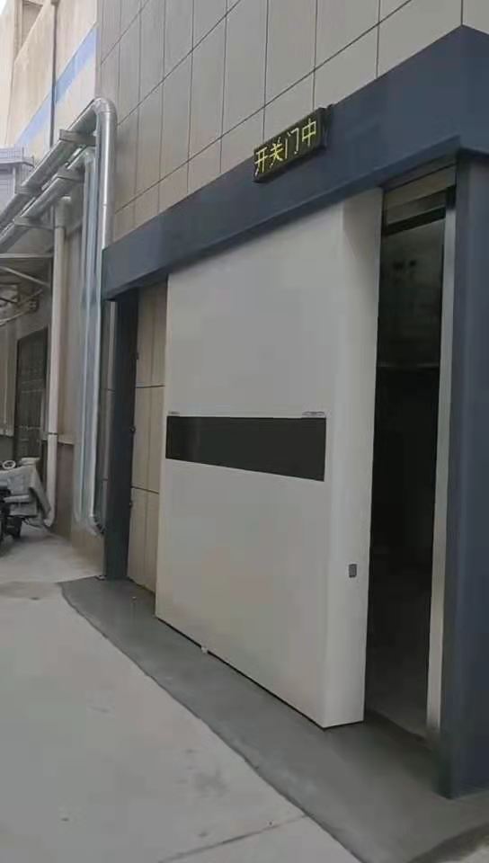 直线加速器安装